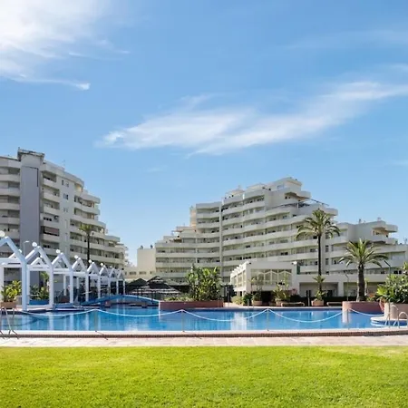 Benalbeach With Sea View Apartamento Benalmádena