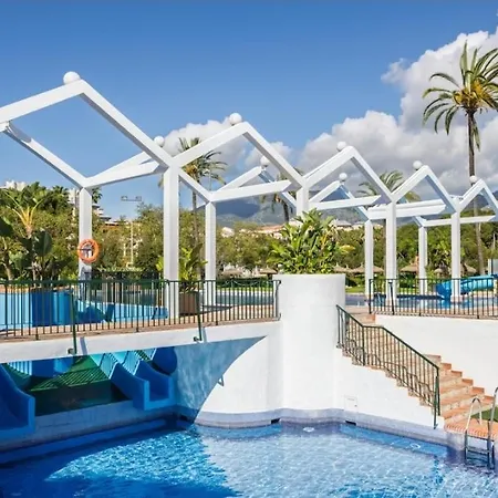 Benalbeach With Sea View Apartamento *